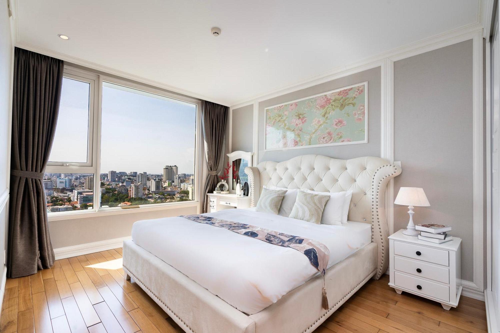 Apartment 2br 3br Luxury Sky Pool